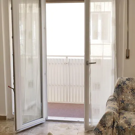 Antonietta - Spazioso Trilocale Centralissimo Daire Grado