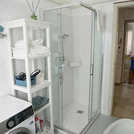 Antonietta - Spazioso Trilocale Centralissimo Daire